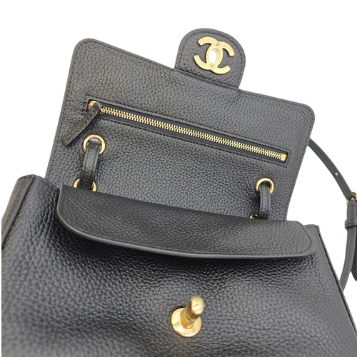 Mini Flap Bag Black Shoulder Bag in Grained calfskin Gold hardware