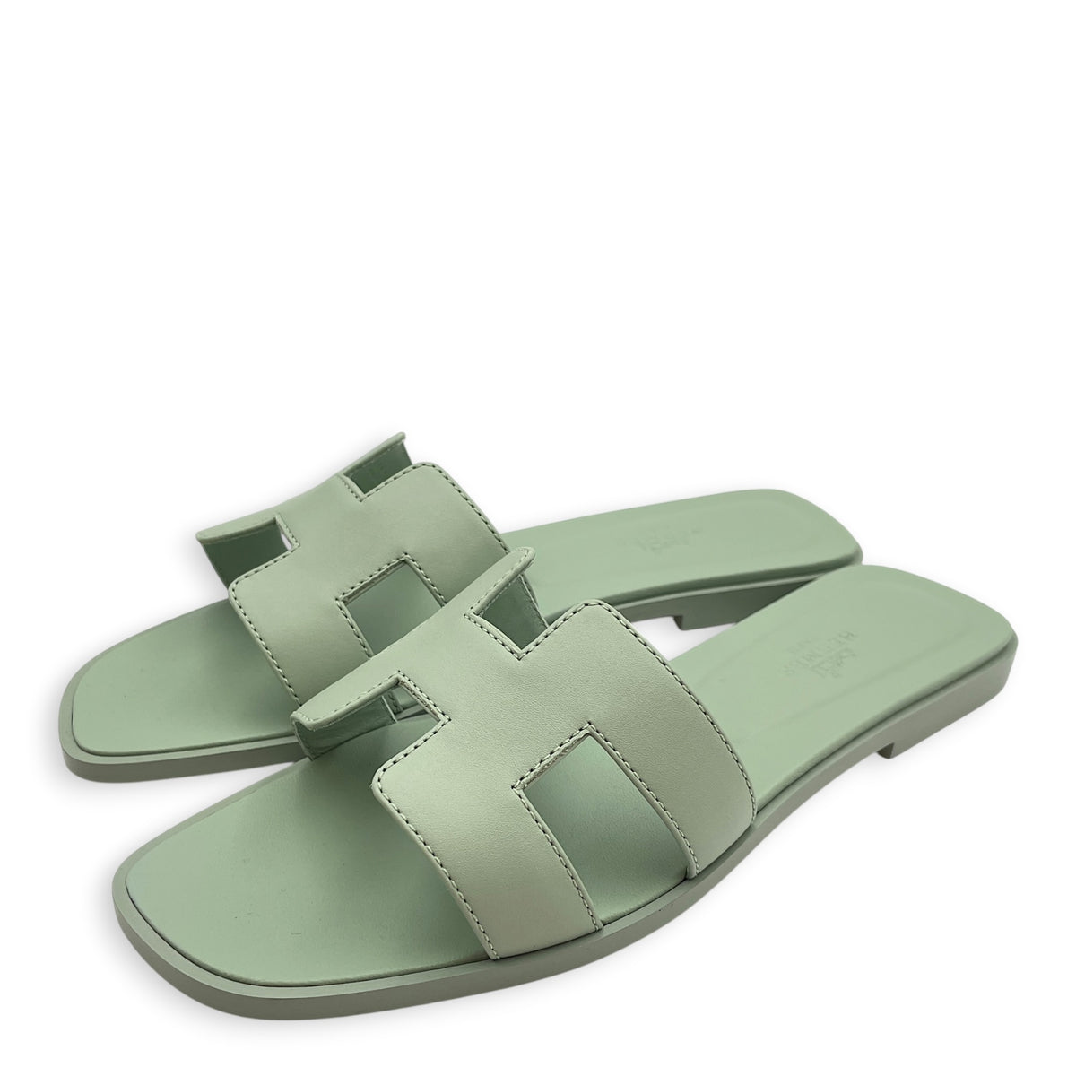Oran 36.5 Vert d'Eau Sandals in Calfskin