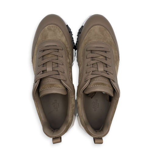 Bouncing 40.5 Etoupe Sneakers in Suede Leather