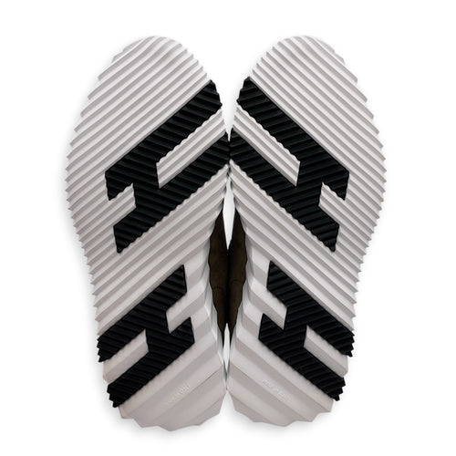 Bouncing 40.5 Etoupe Sneakers in Suede Leather