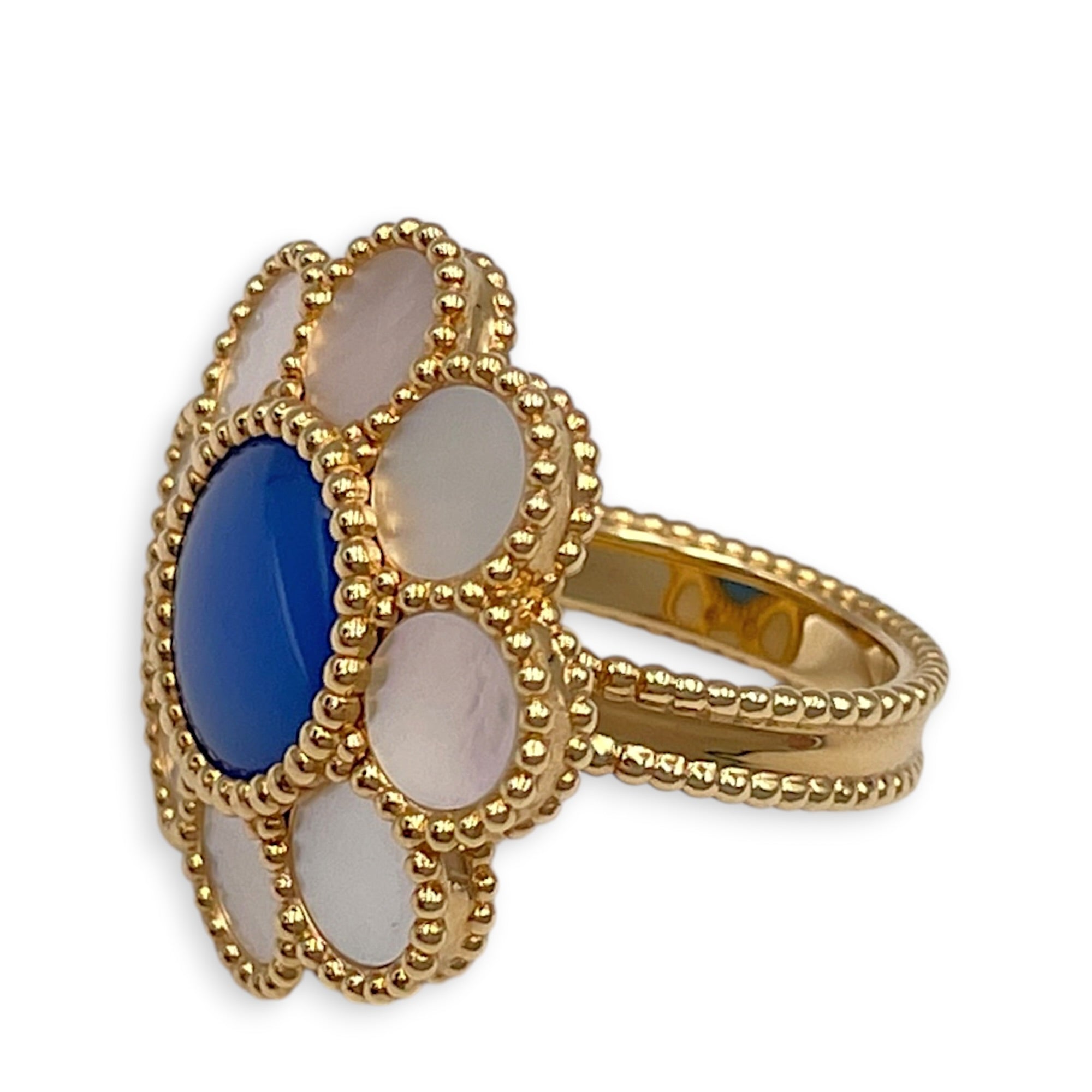 Paquerette Ring. Sz:50 Ring in Blue