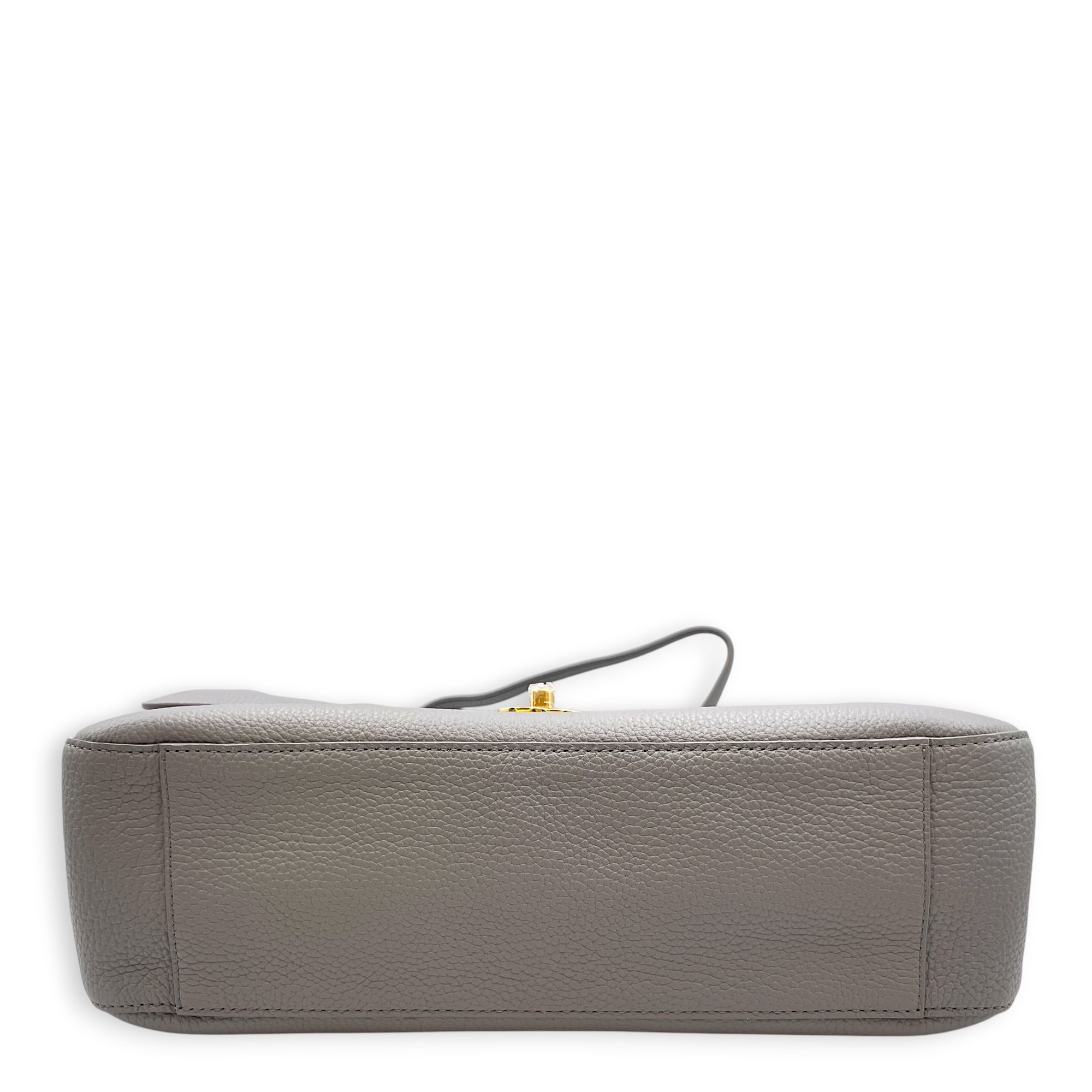 Maxi Flap 32 Grey Top Handle Bag in Caviar Leather Gold hardware