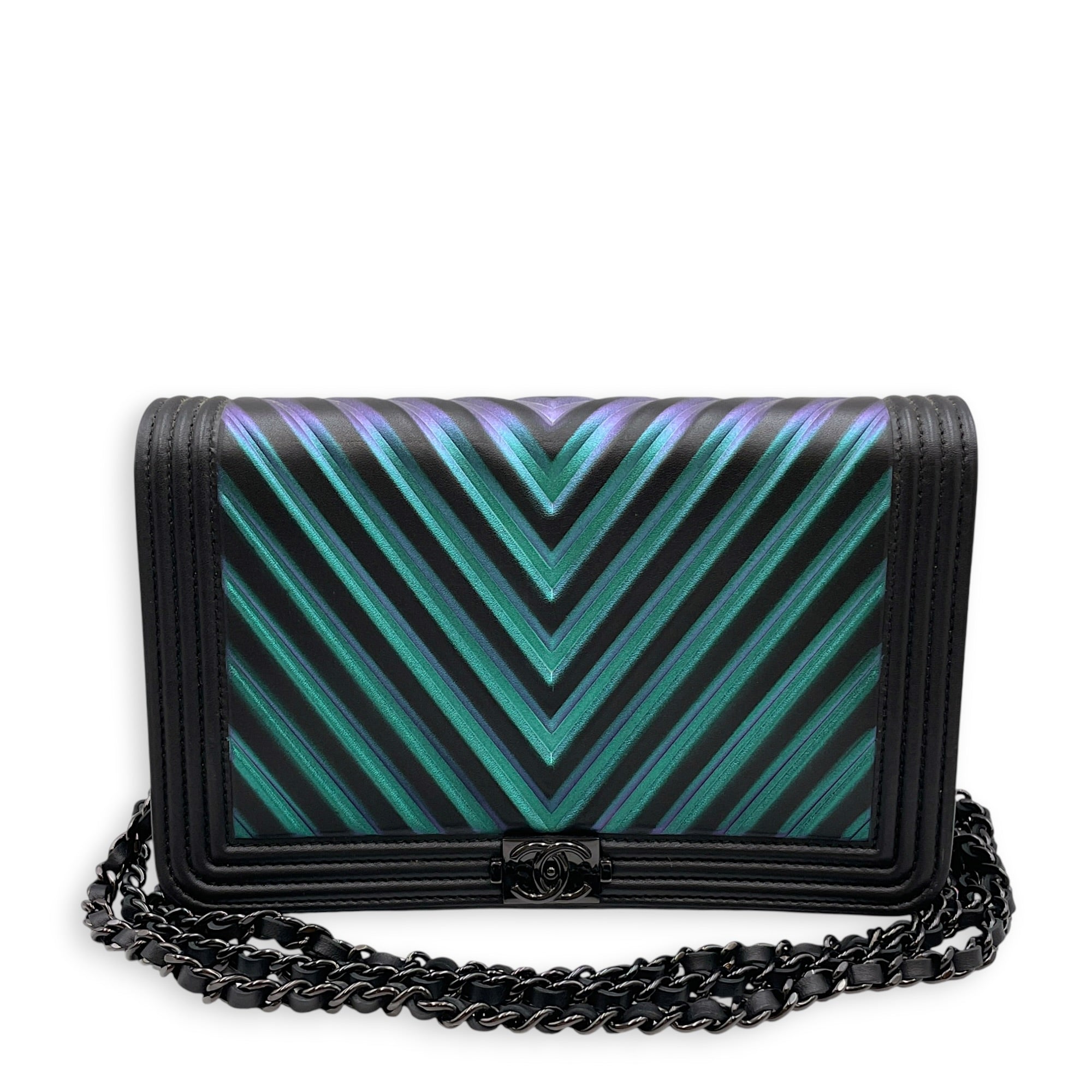 Boy Iridescent Black Wallet On Chain in Lambskin Ruthenium hardware