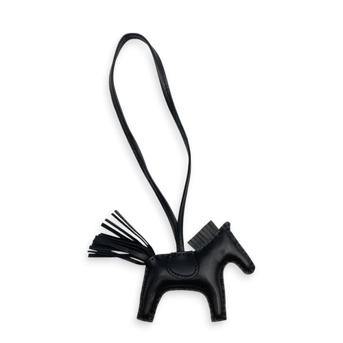 Rodeo Noir Charm in Swift