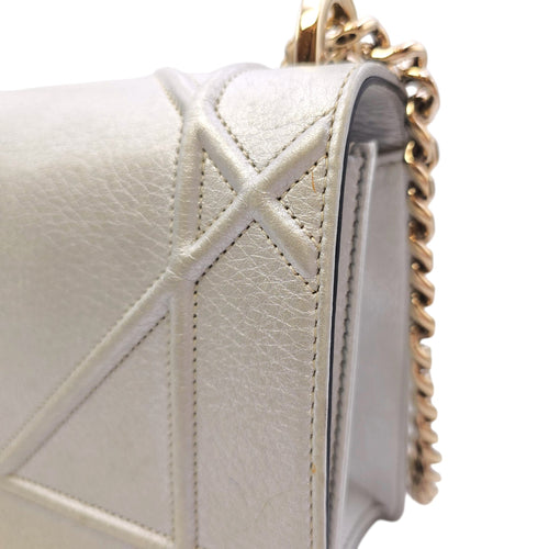 Diorama 24 Silver Shoulder Bag in Calfskin Light Gold hardware