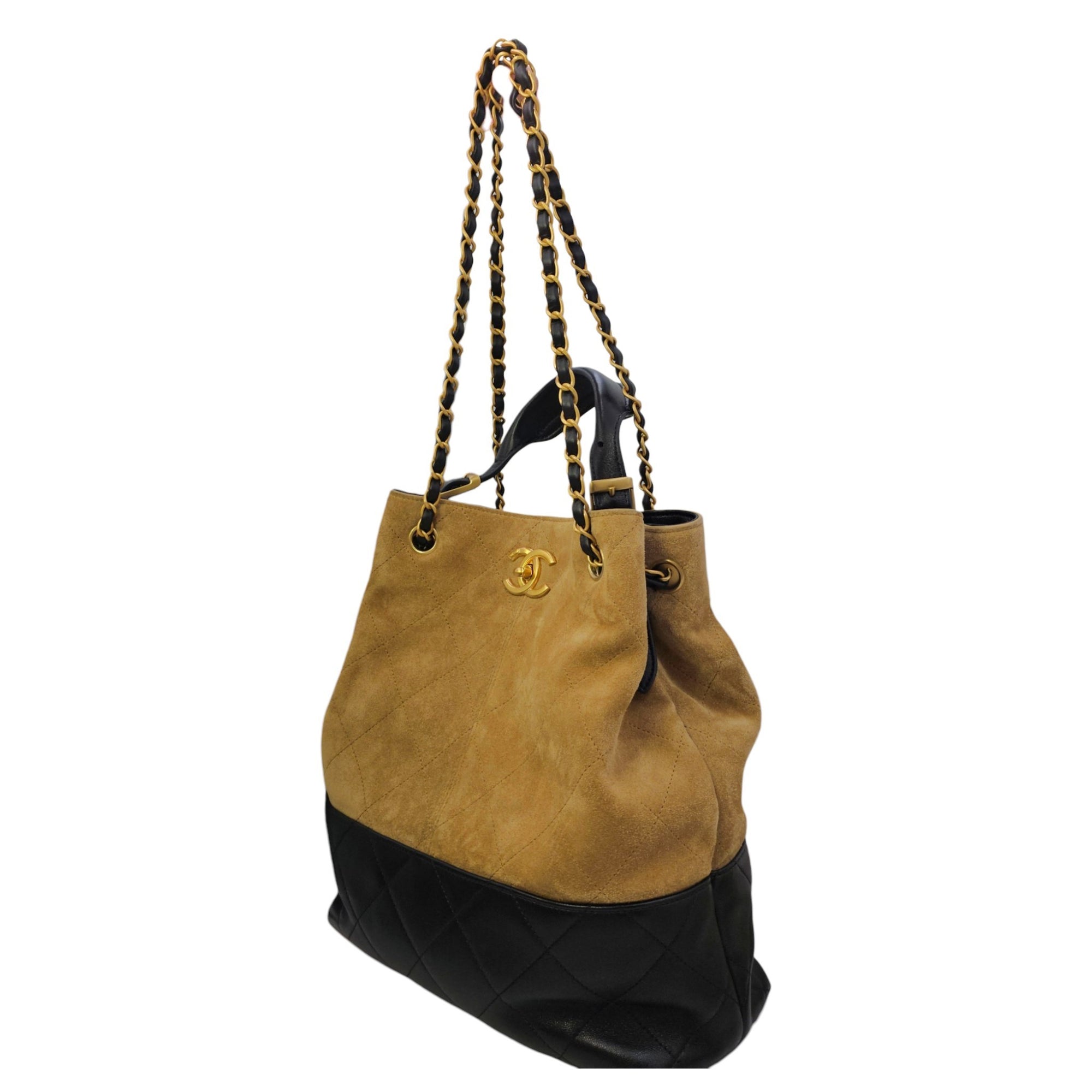 25A Two-Tone Quilted Coco Base  Multi-colour Shoulder Bag in Suede Leather Gold hardware