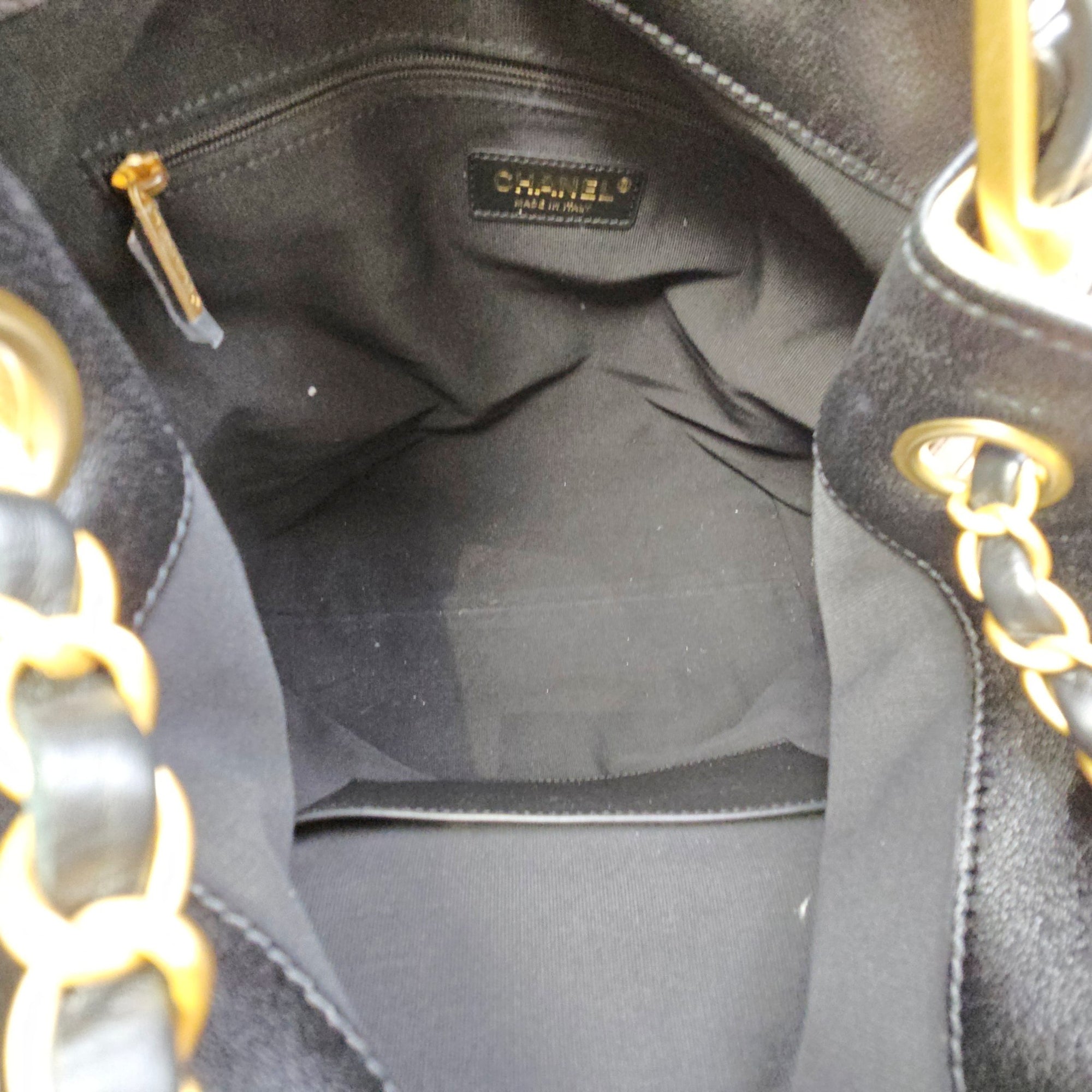 25A Two-Tone Quilted Coco Base  Multi-colour Shoulder Bag in Suede Leather Gold hardware