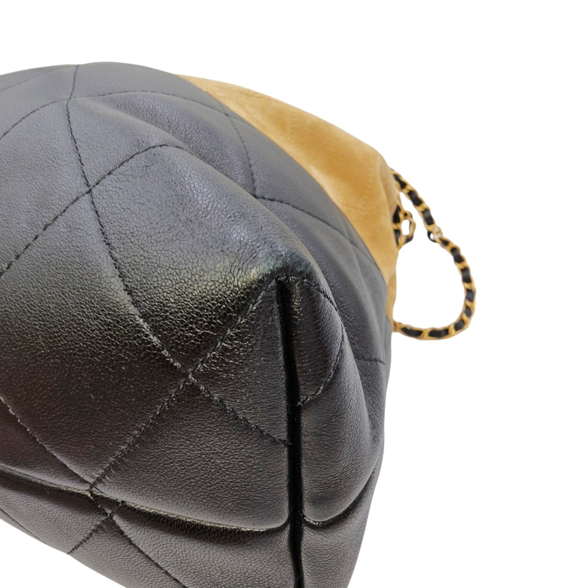 25A Two-Tone Quilted Coco Base  Multi-colour Shoulder Bag in Suede Leather Gold hardware