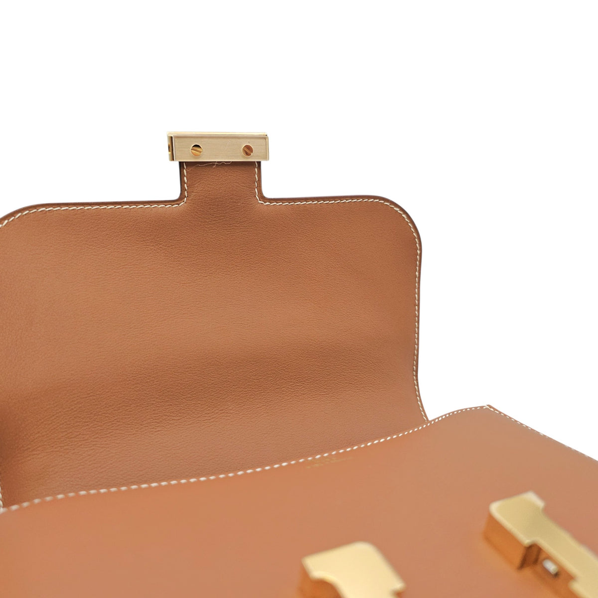 Constance 18 Gold in Swift Gold hardware