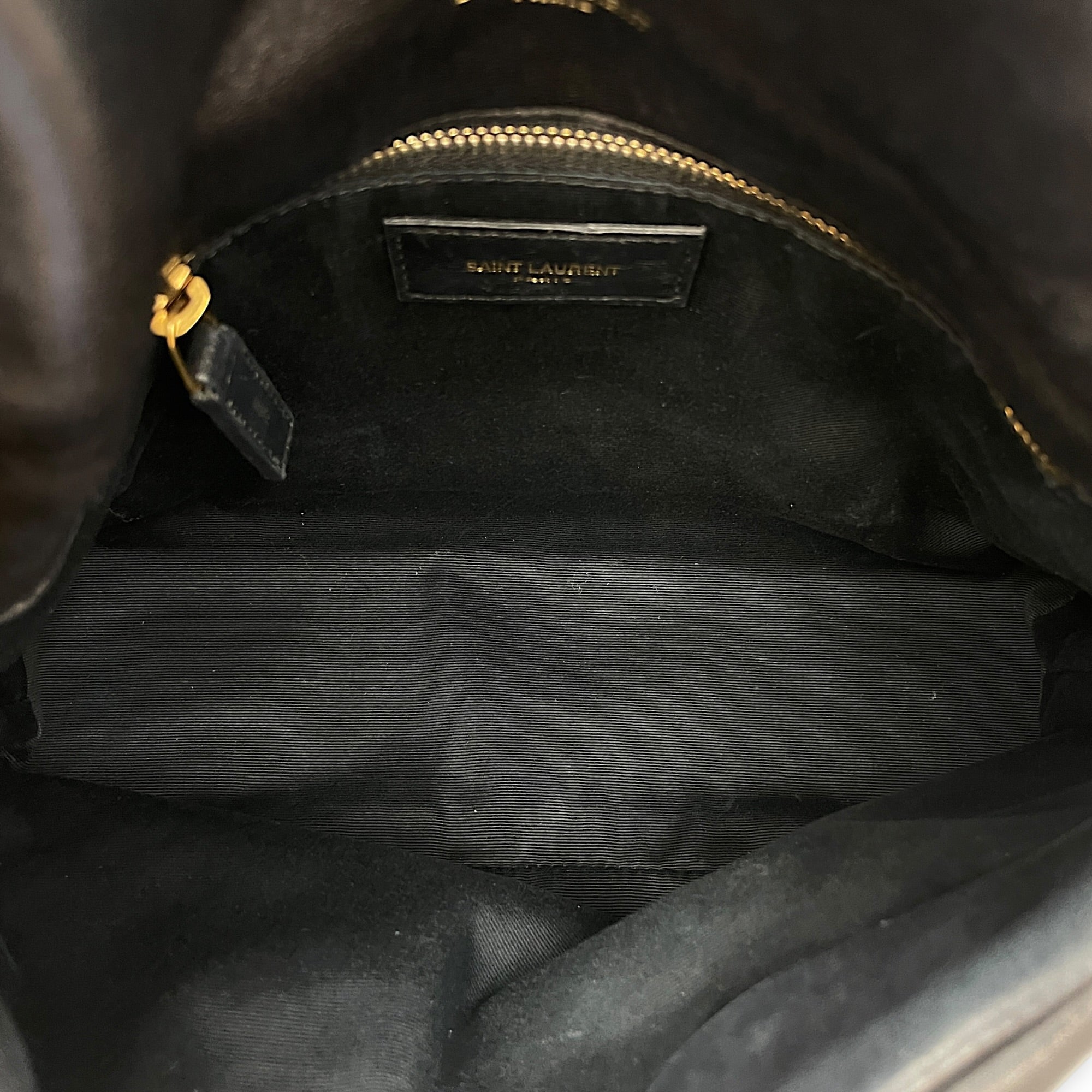 Loulou Medium Noir Shoulder Bag in Lambskin Gold hardware