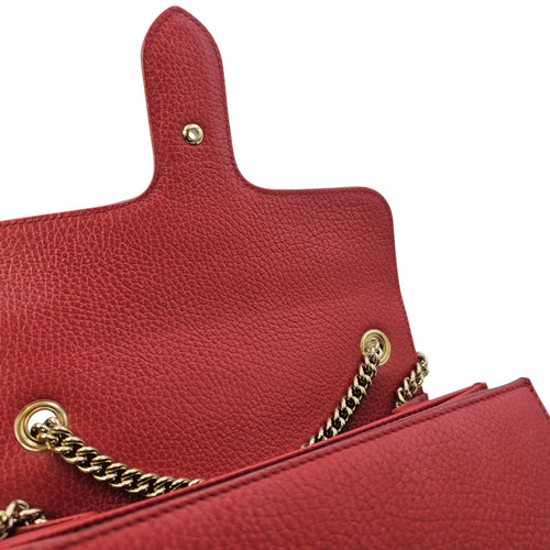 Interlocking G 20 Red Shoulder Bag in Calfskin Gold hardware