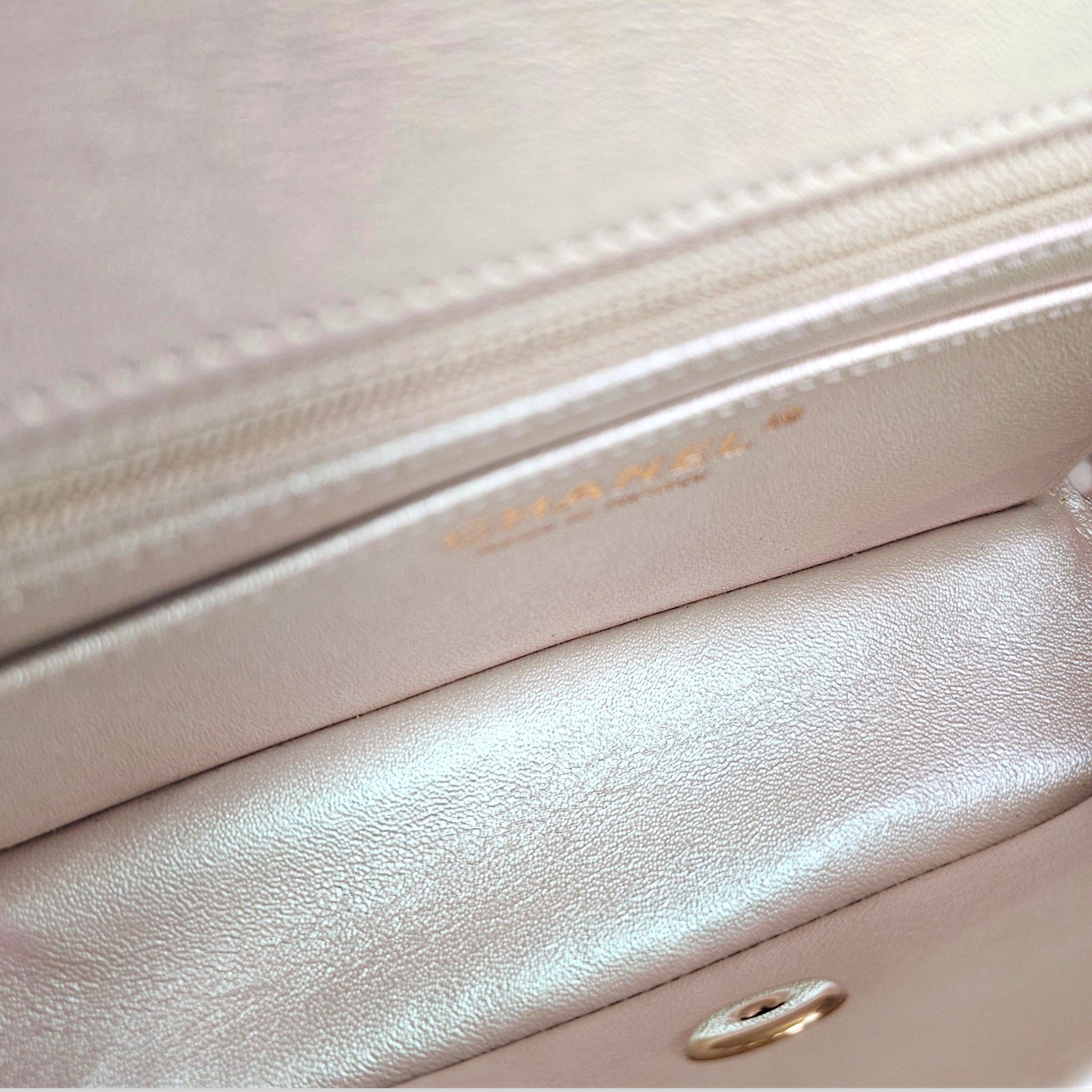 Rectangular Iridescent  Mini Iridescent White Shoulder Bag in Calfskin Light Gold hardware