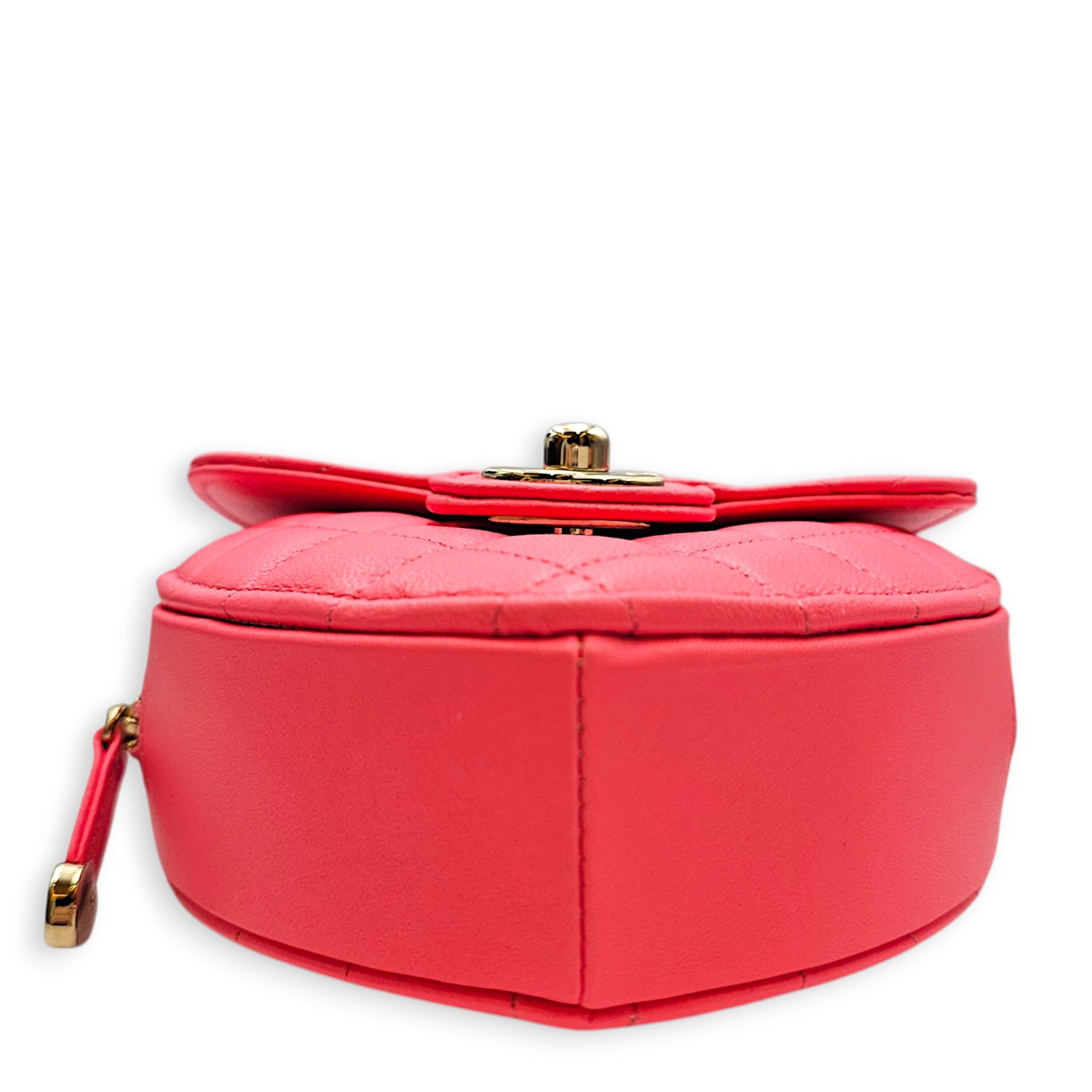 CC In Love Heart  Mini Pink Crossbody Bag in Lambskin Light Gold hardware