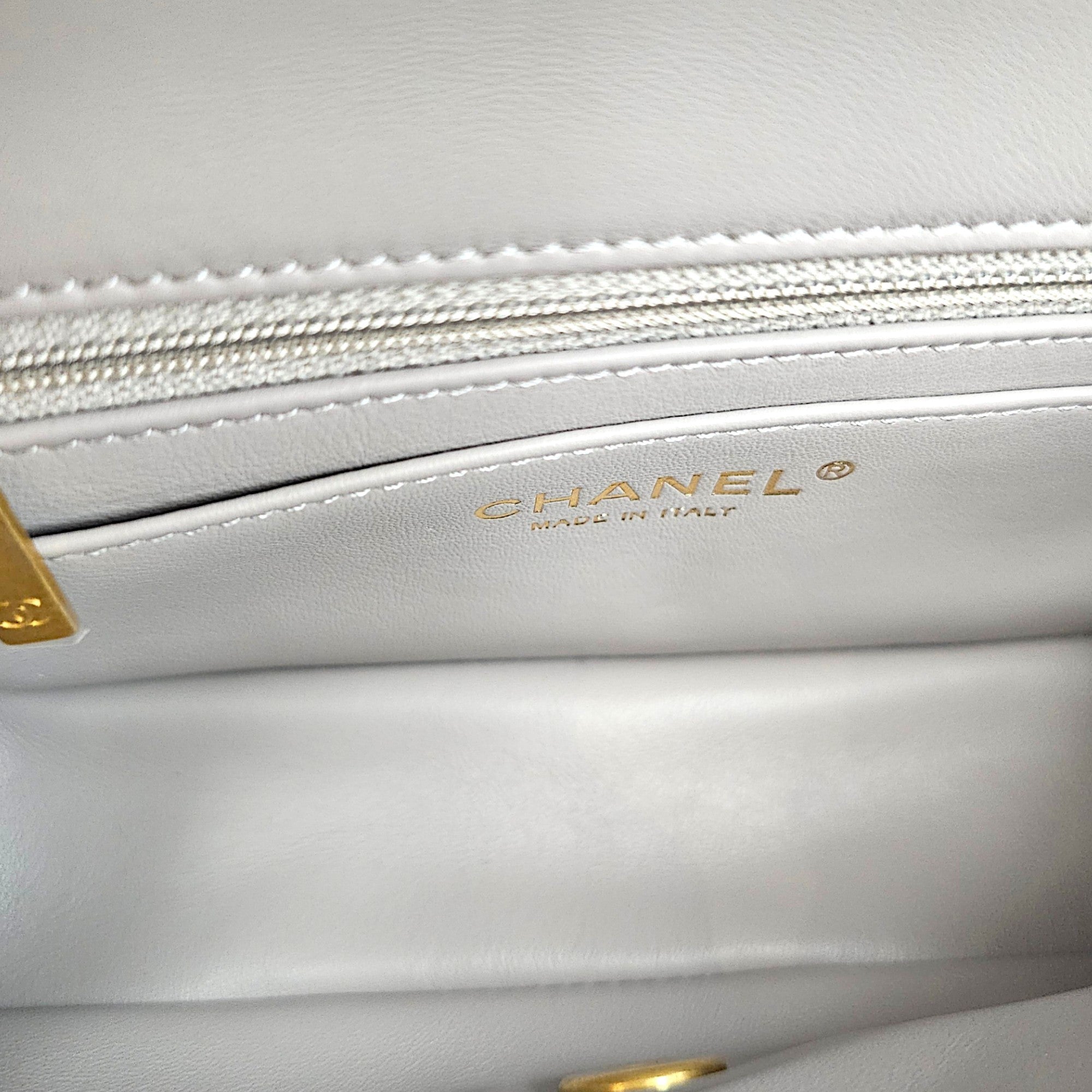 Rectangular Flap with Pearl Crush  Mini Grey Shoulder Bag in Lambskin Gold hardware