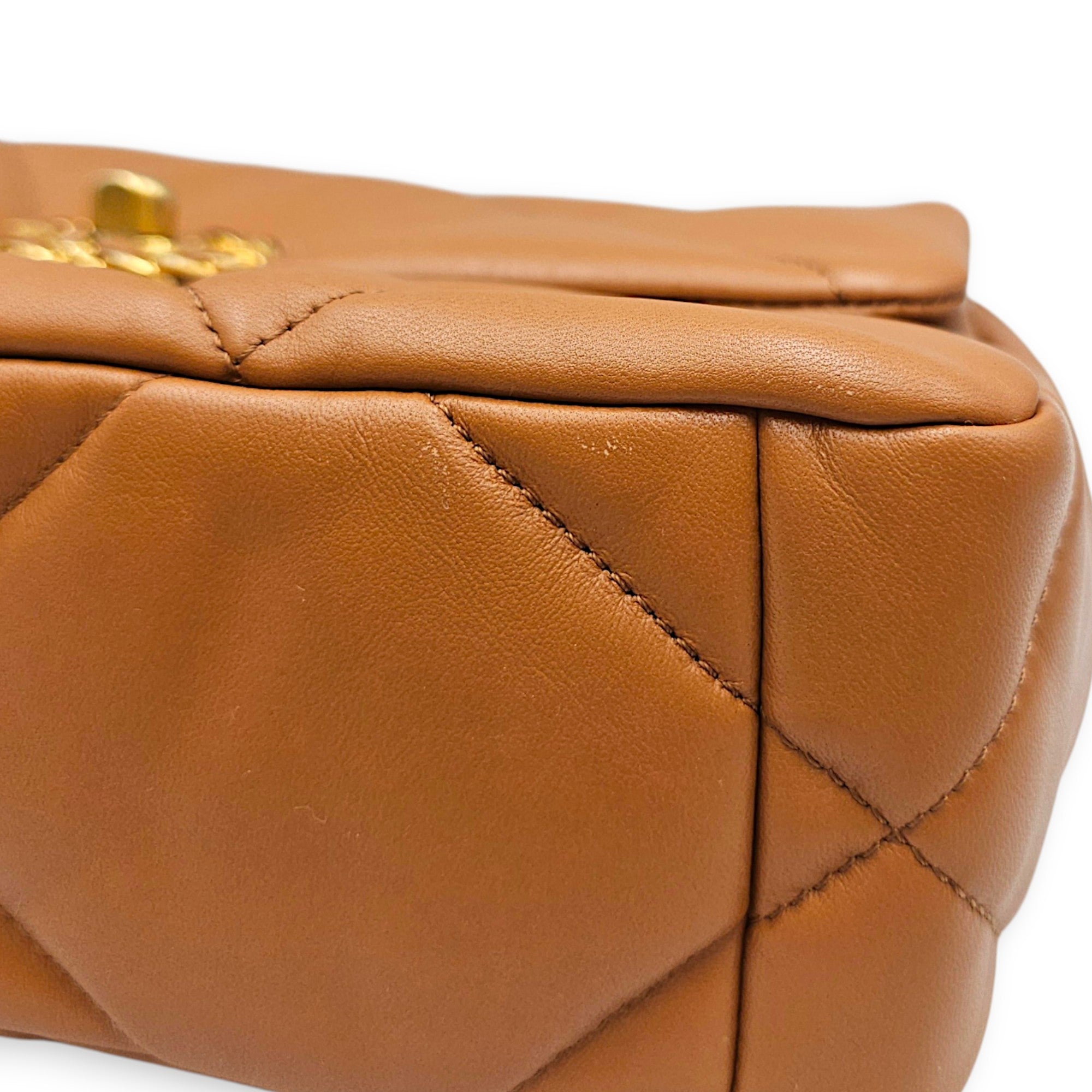 C19 Caramel Shoulder Bag in Goat Leather Mixed hardware