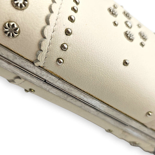 Two -tone Scalloped Leather Studded Skull Box Beige Clutch in Nappa Leather Silver hardware CL2608-22754 12