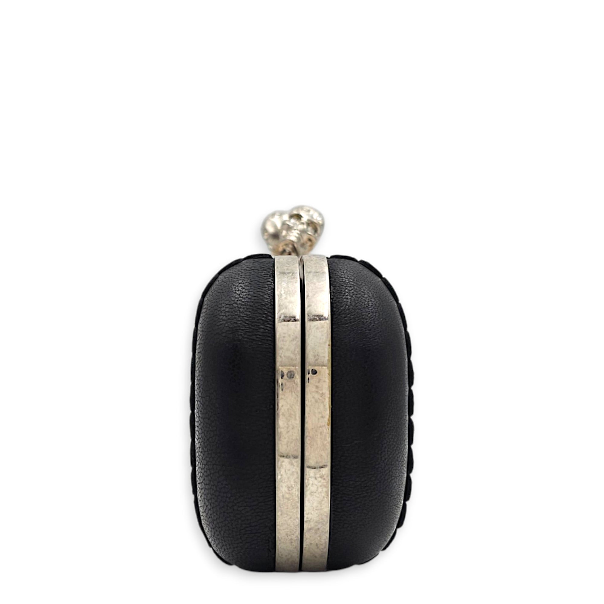 Two -tone Scalloped Leather Studded Skull Box Beige Clutch in Nappa Leather Silver hardware CL2608-22754 3