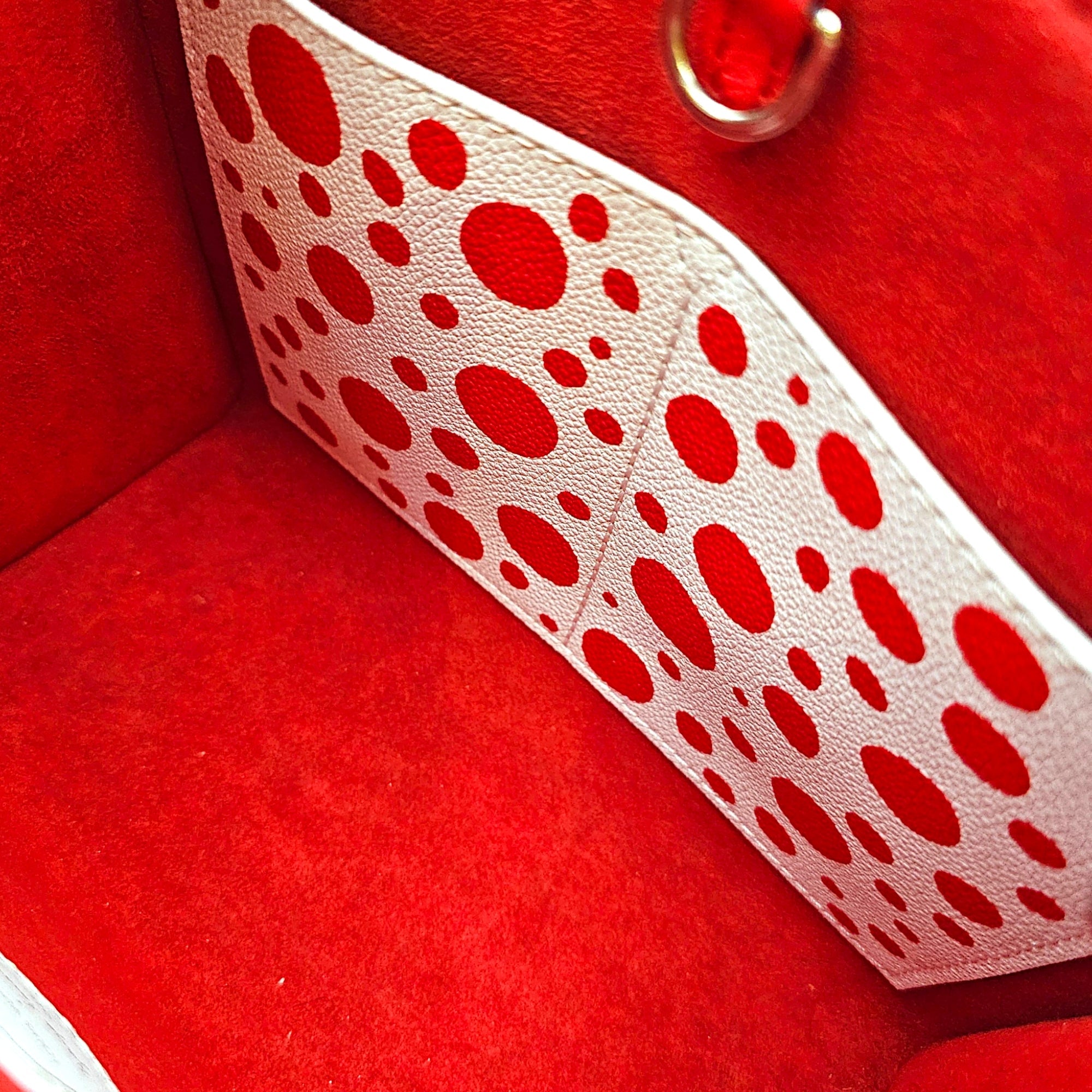 LV x YK OnTheGo  PM Red Shoulder Bag in Empreinte Leather Silver hardware CL2608-22756 7