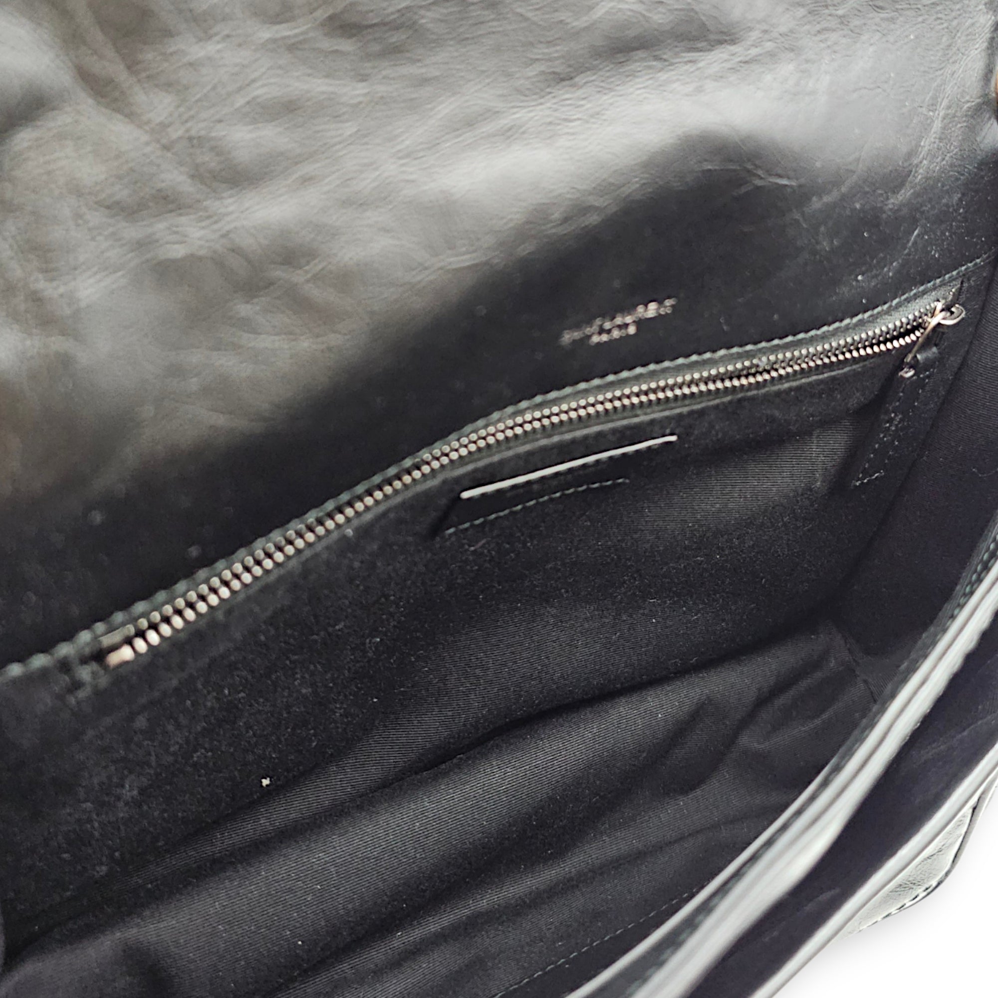 Niki Medium Black Shoulder Bag in Distressed Leather Silver hardware CL2608-22794 6