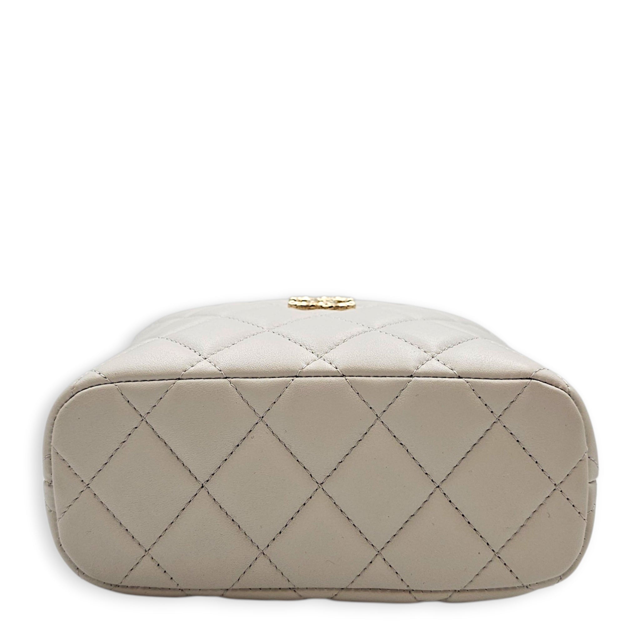 25C Quilted Hobo Grey Top Handle Bag in Calfskin Gold hardware CL2608-22797 8