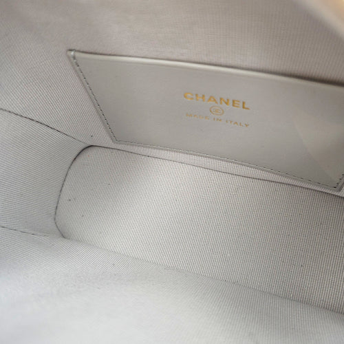 25C Quilted Hobo Grey Clutch in Calfskin Gold hardware