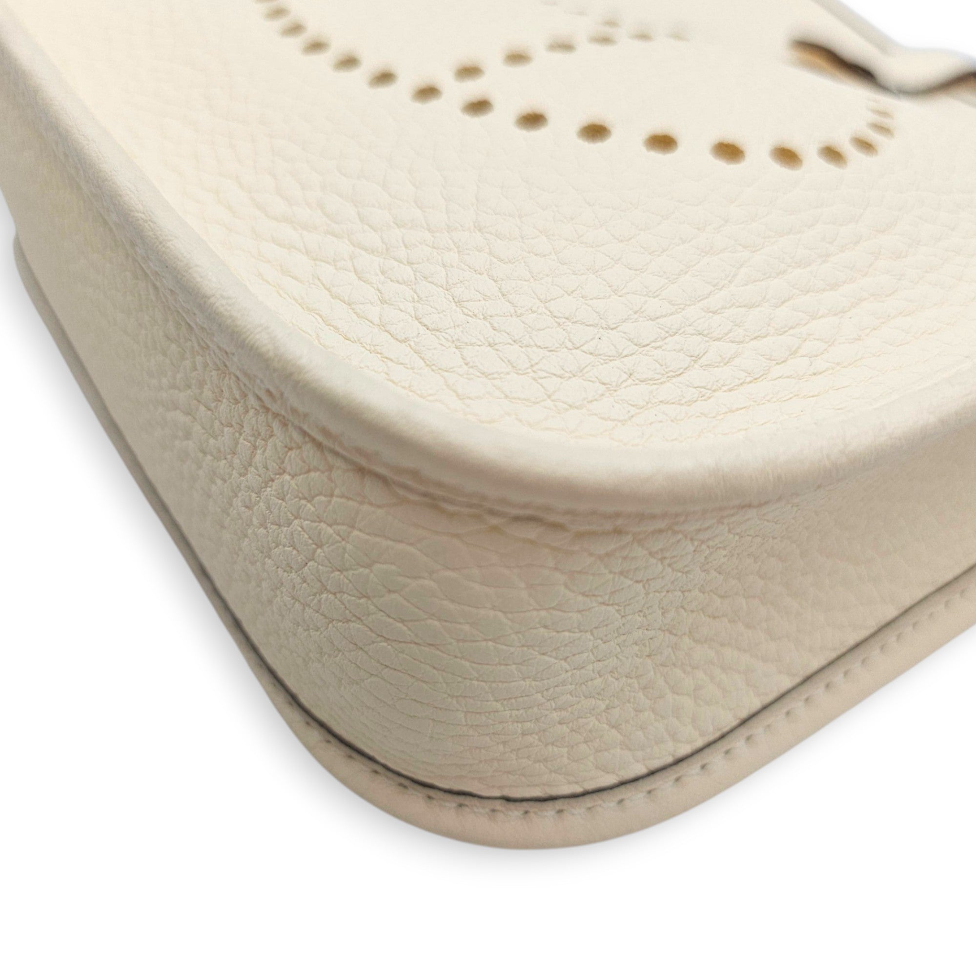 Evelyne Mini Nata in Clemence Gold hardware CL2608-22816 8