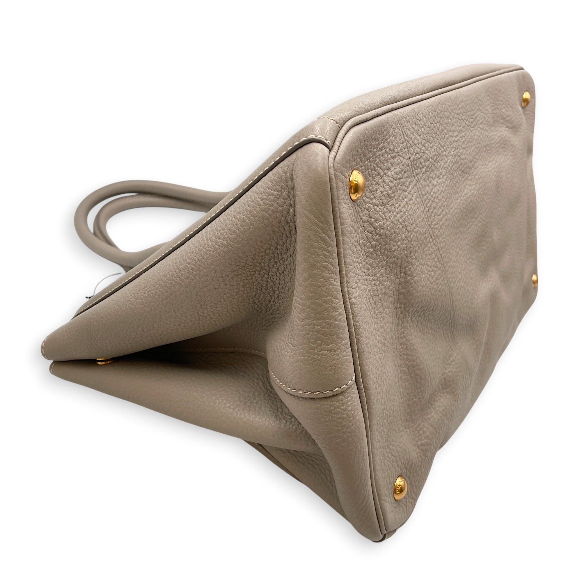 Vitello Daino GM Grey Tote Bag in Calfskin Gold hardware CL2608-22837 7