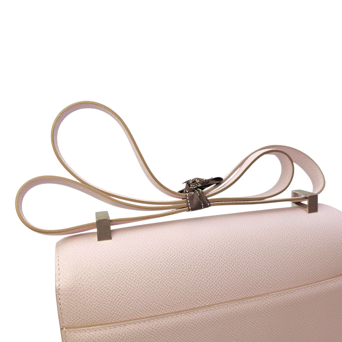 Verrou 21 Mauve Pale in Epsom Palladium hardware