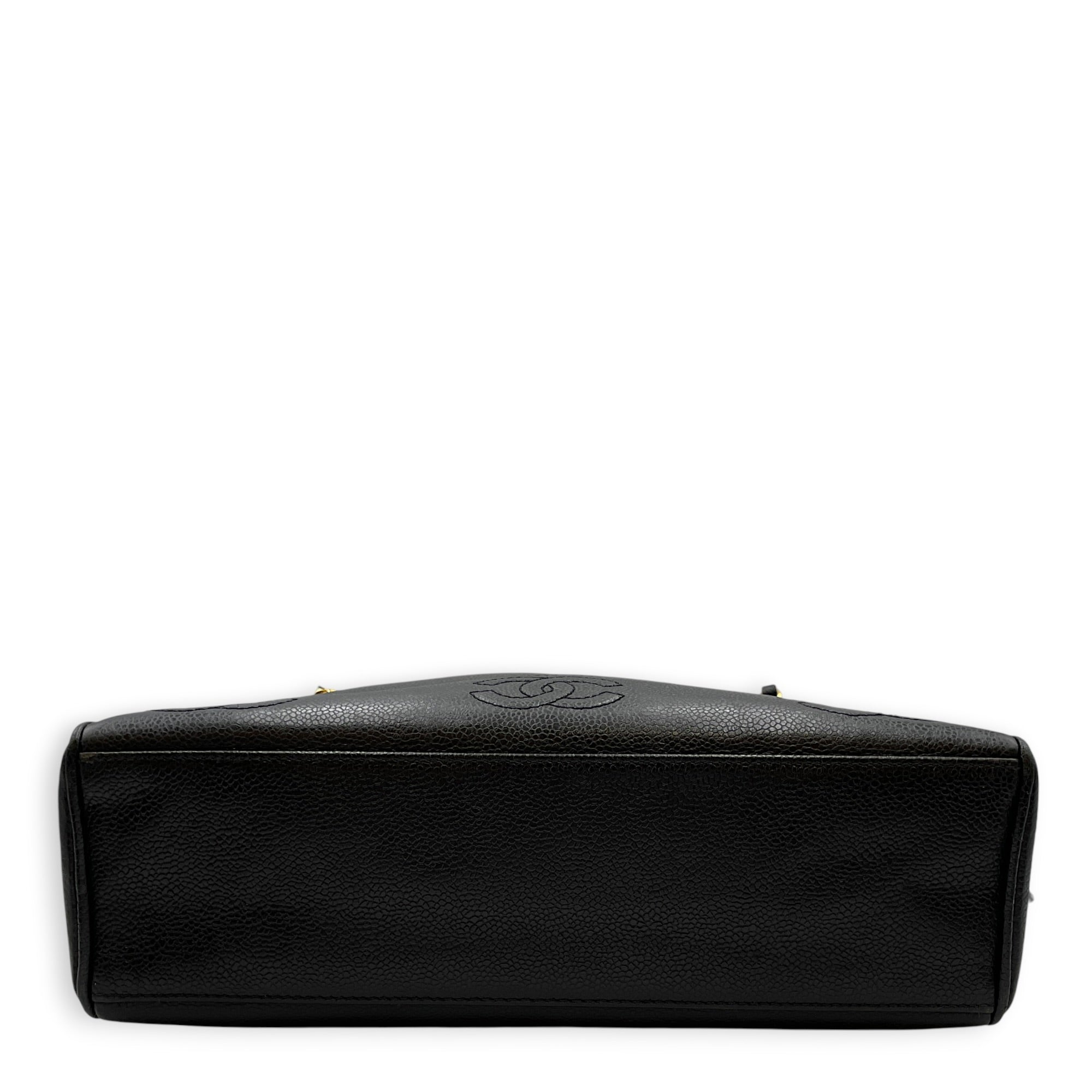 Vintage Triple CC 30cm Black Shoulder Bag in Caviar Leather Gold hardware CL2608-22904 5