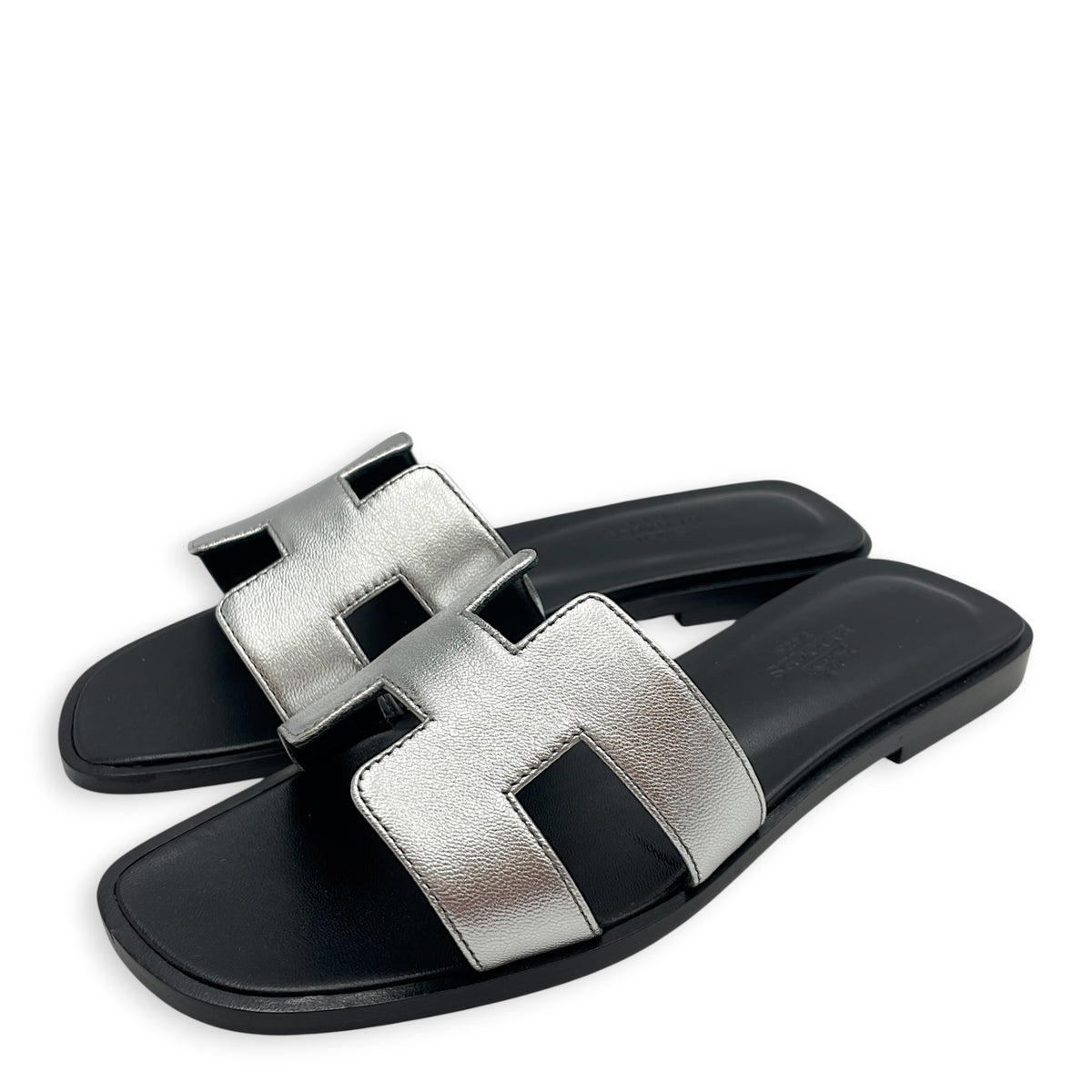 Oran 35 Argente Sandals in Goat Leather