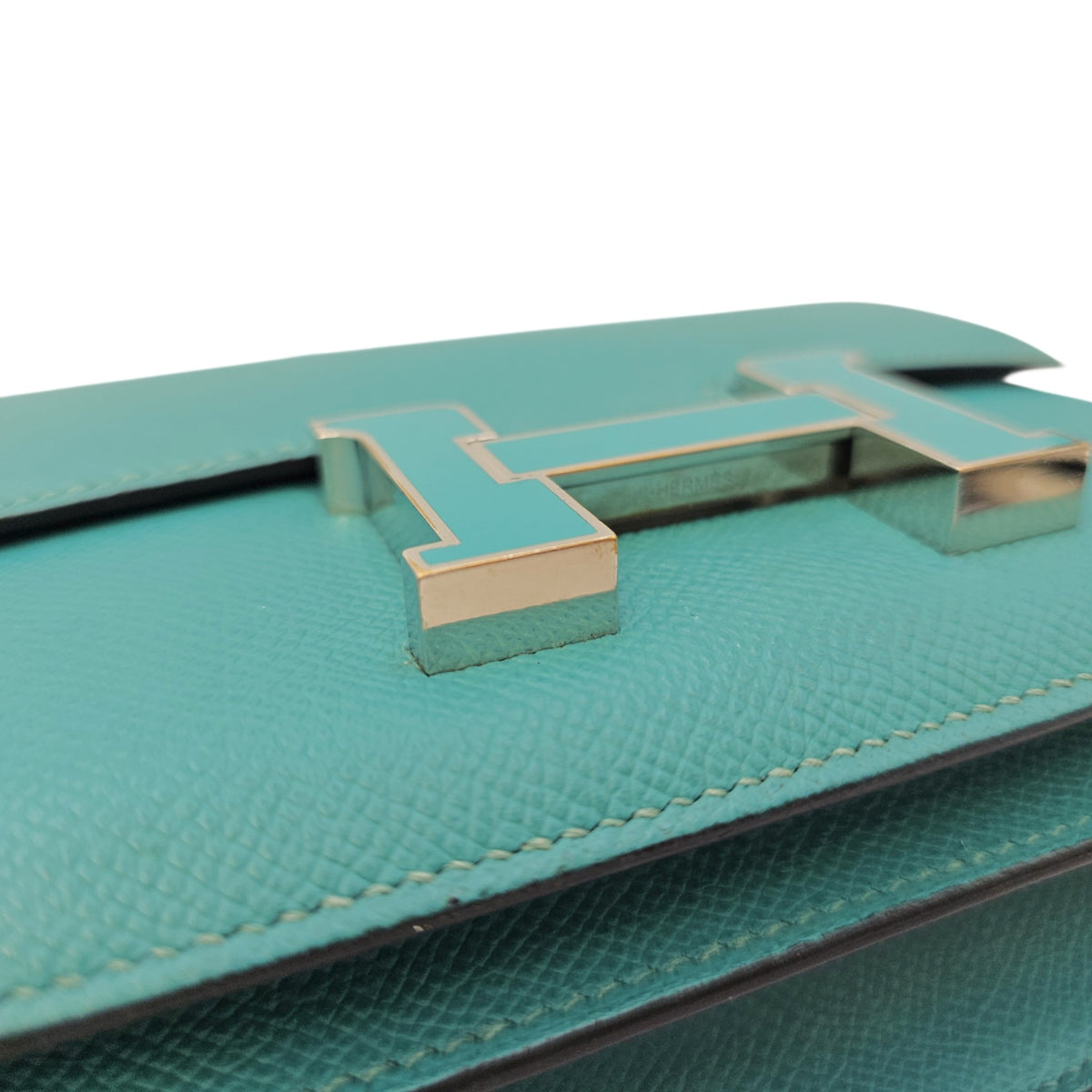 Constance 18 Blue Paon in Epsom Lacquered Metal hardware
