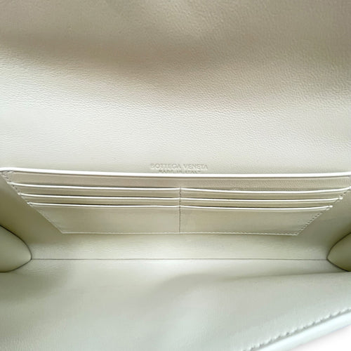 Andiamo Chalk Clutch in Lambskin Gold hardware