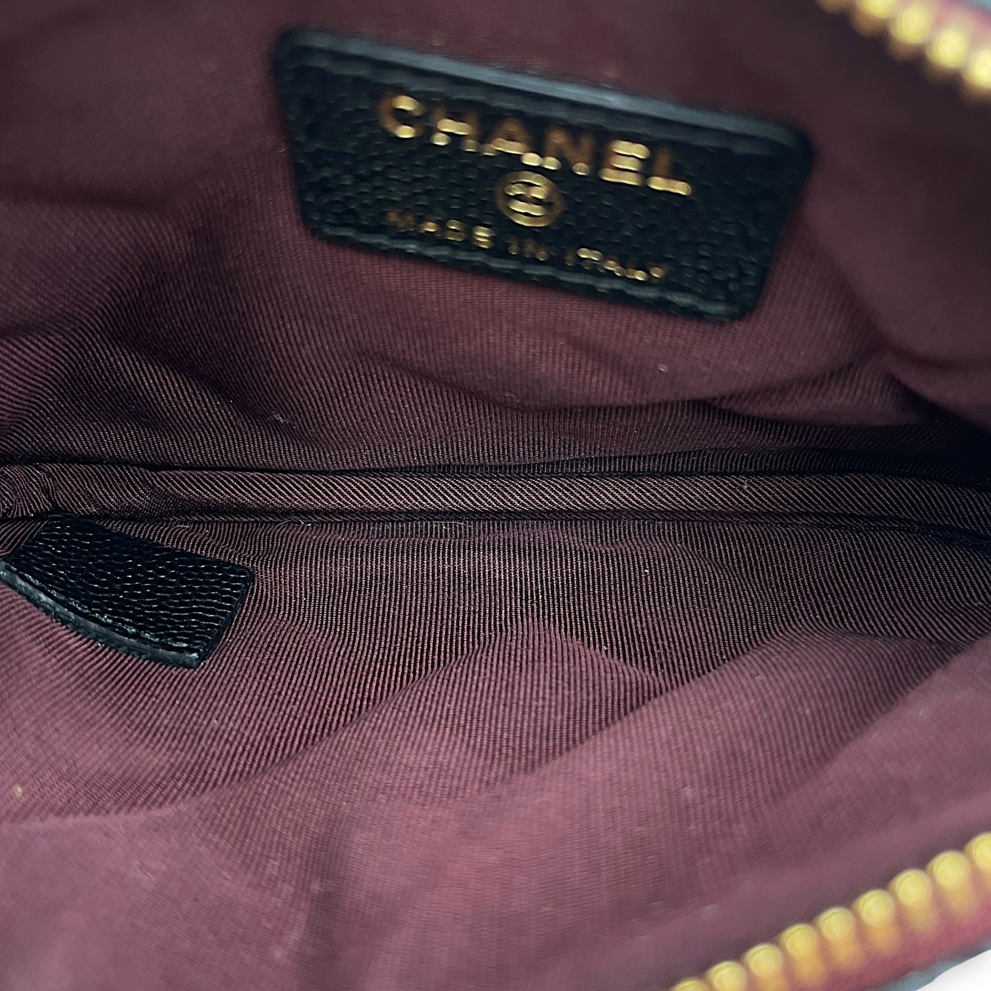 Classic Black O Case Pouch in Caviar Leather Gold hardware