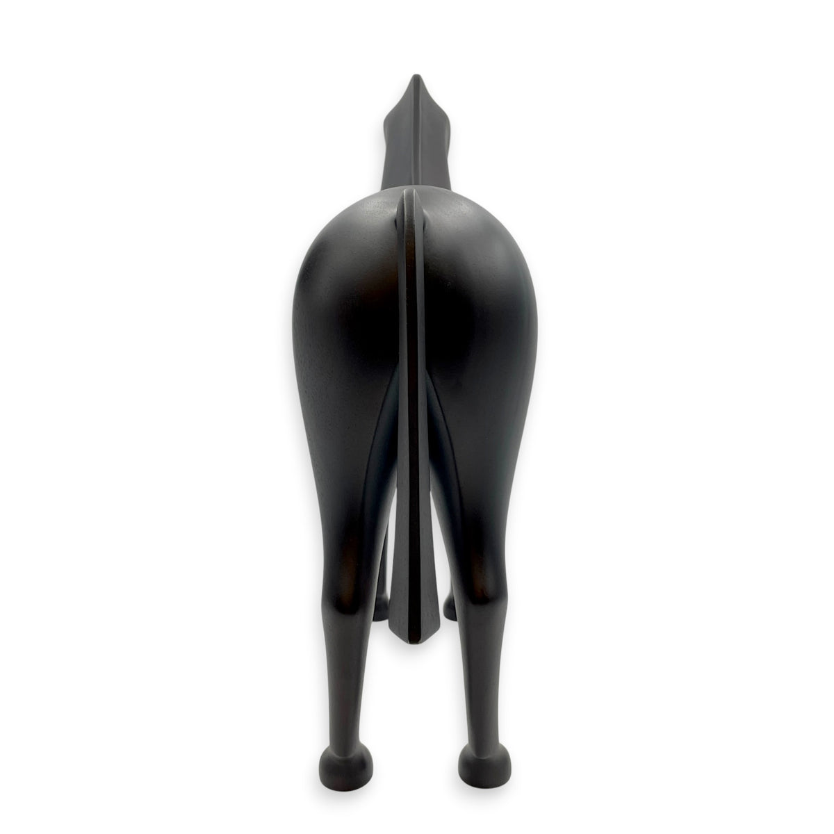 Arion Sculpture Acajou Ebenise Display