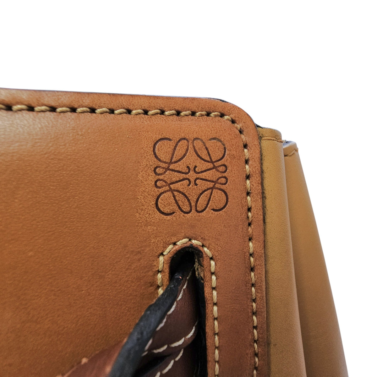 Lazo 32 Brown Top Handle Bag in Calfskin