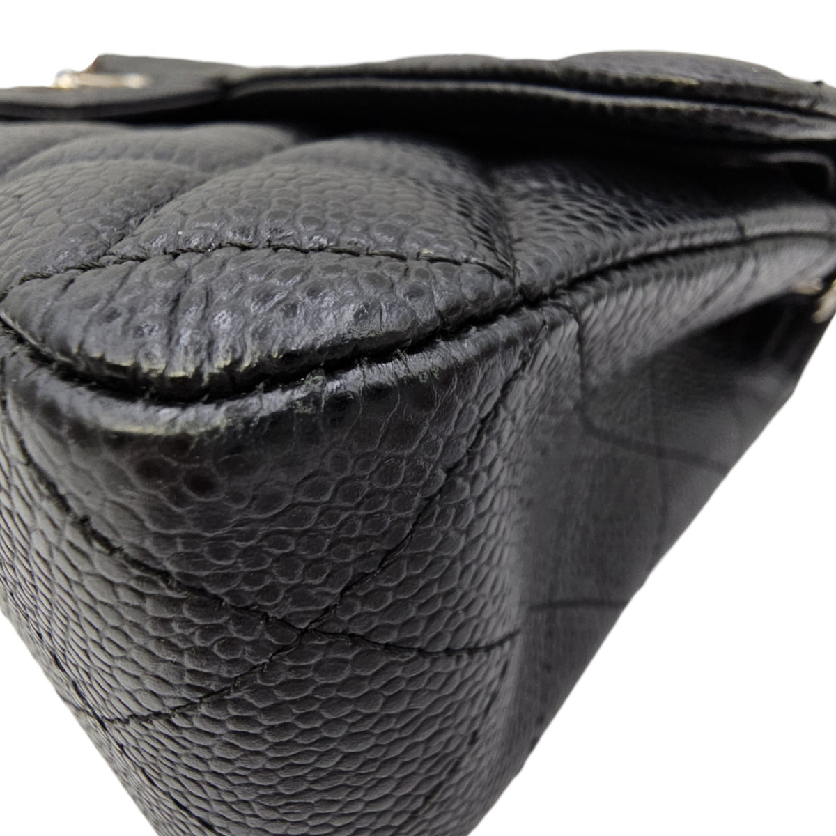 Classic Medium Black Shoulder Bag in Caviar Leather Silver hardware
