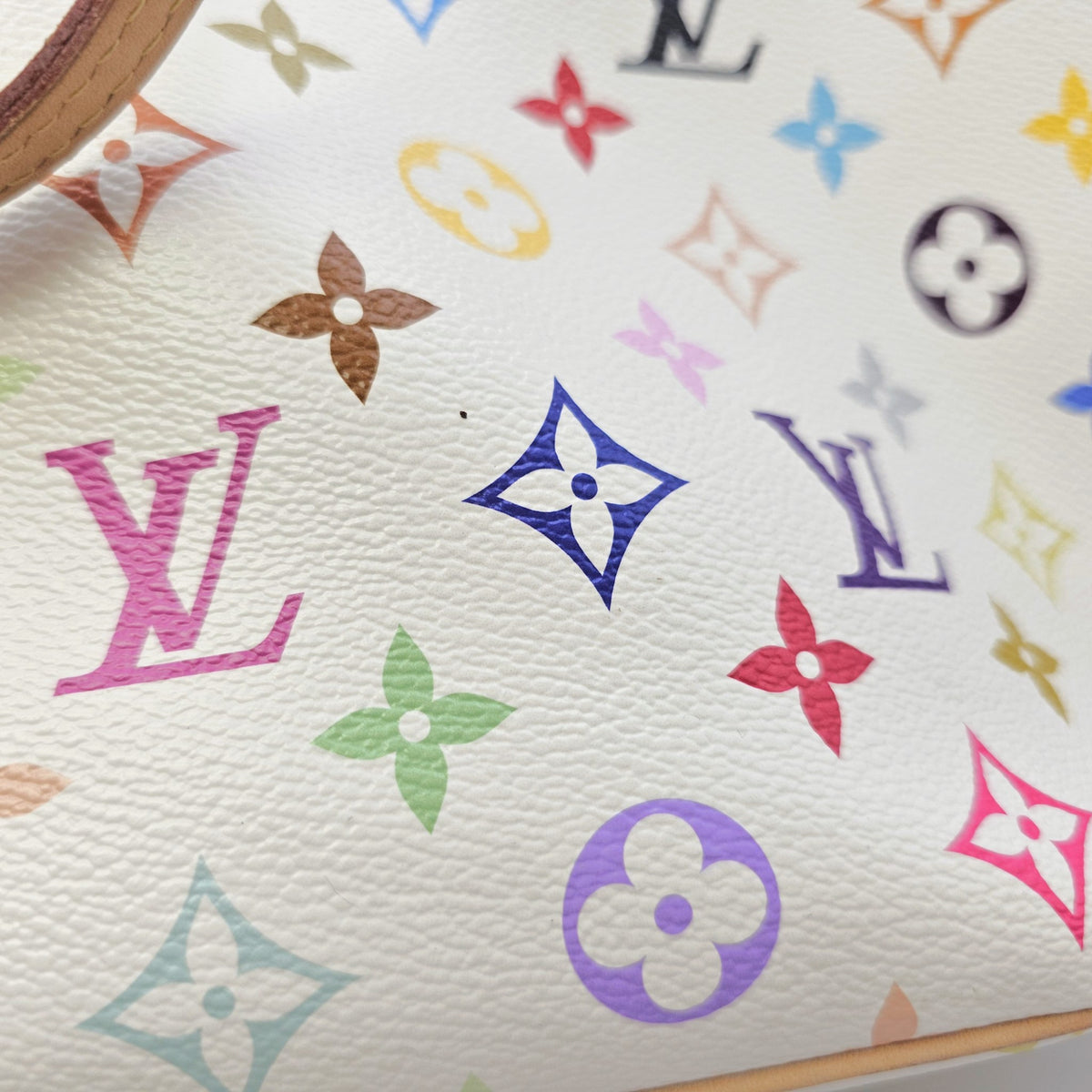 Neverfull MM White Multicolor Tote Bag in Coated Canvas Gold hardware