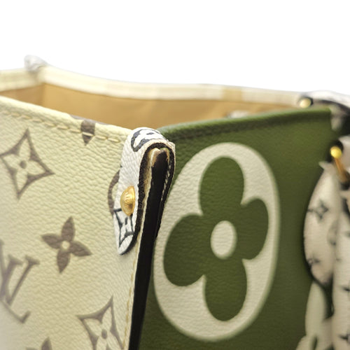 OnTheGo GM Khaki/Kaki Tote Bag in Monogram Coated Canvas Gold hardware