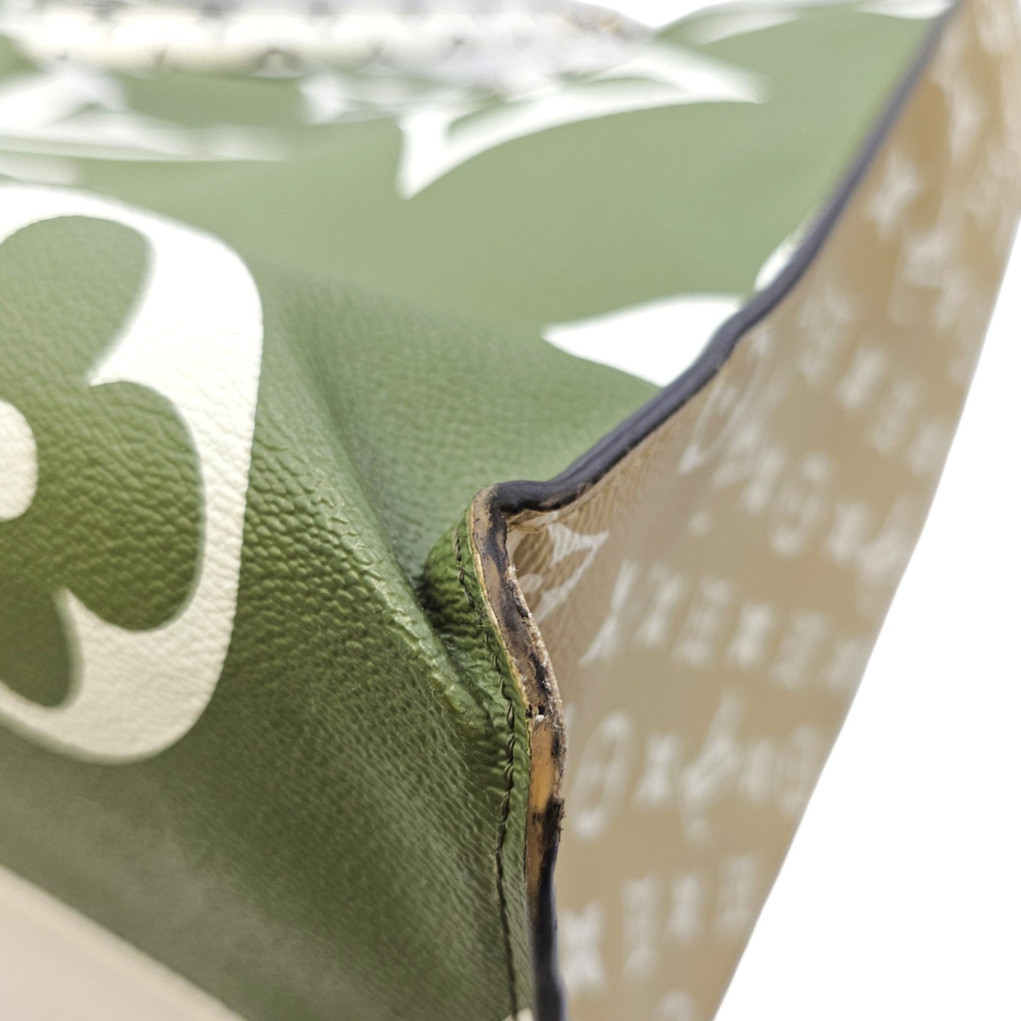 OnTheGo GM Khaki/Kaki Tote Bag in Monogram Coated Canvas Gold hardware