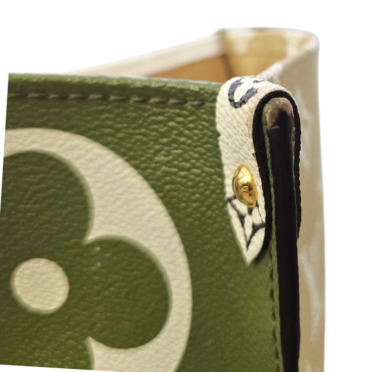 OnTheGo GM Khaki/Kaki Tote Bag in Monogram Coated Canvas Gold hardware