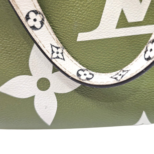 OnTheGo GM Khaki/Kaki Tote Bag in Monogram Coated Canvas Gold hardware