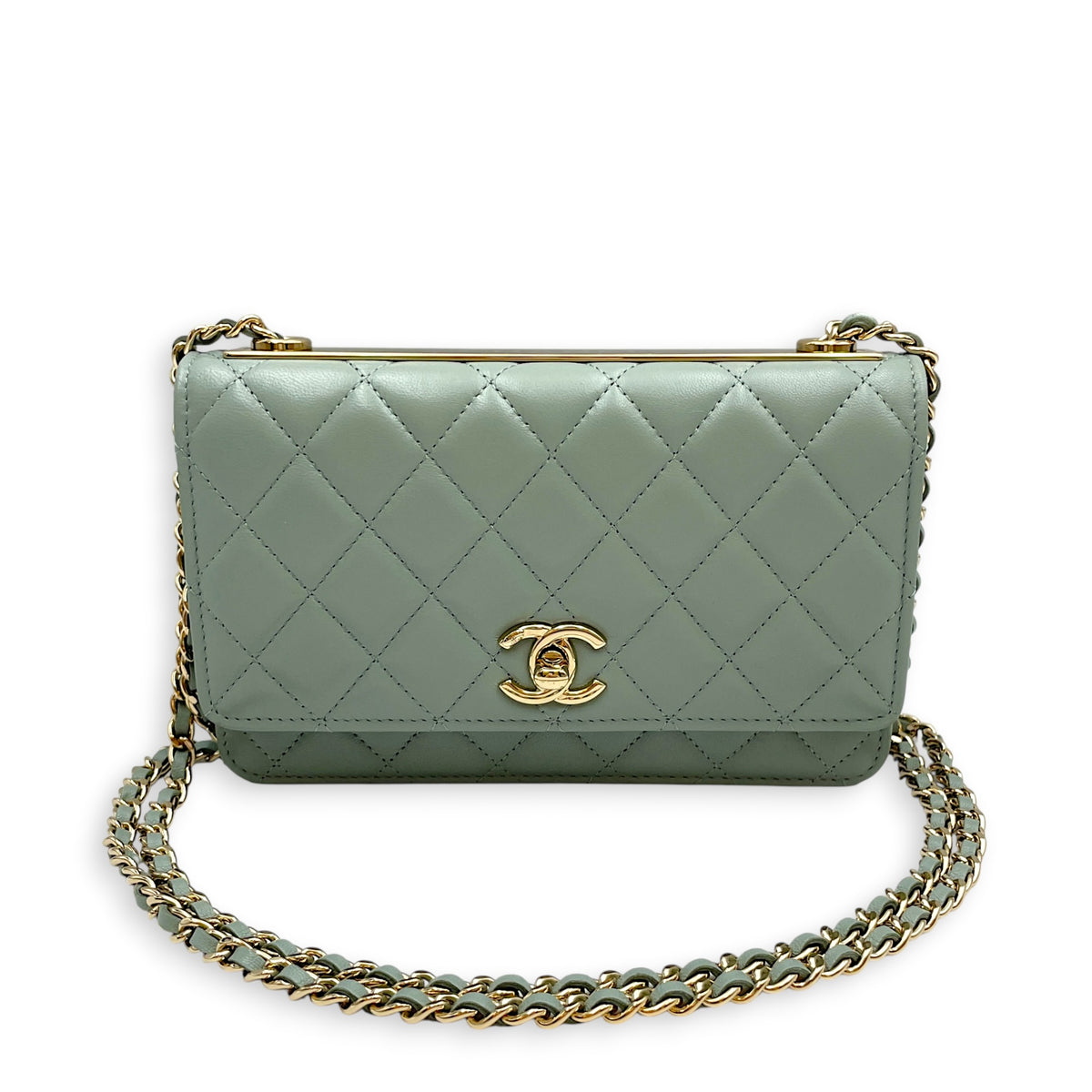 Trendy CC Light Grey Wallet On Chain in Lambskin Gold hardware