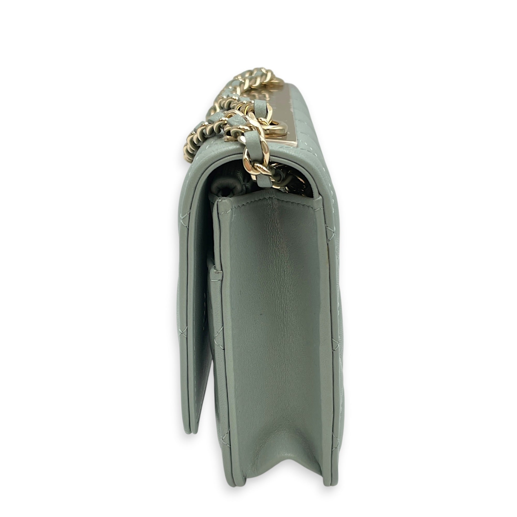 Trendy CC Light Grey Wallet On Chain in Lambskin Gold hardware
