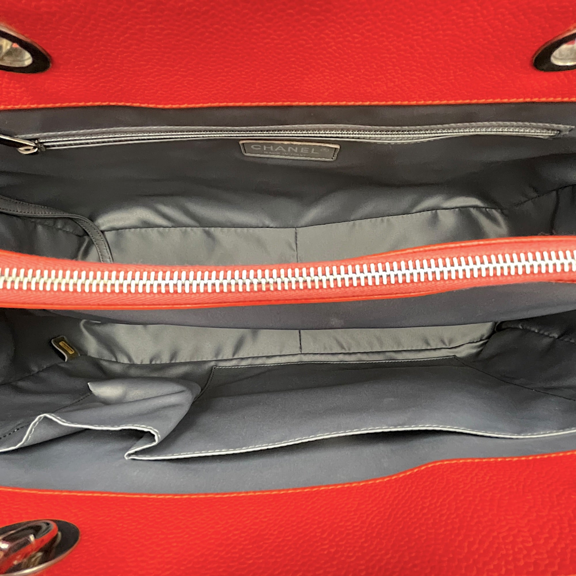 GST XL  Orange Tote Bag in Caviar Leather Silver hardware