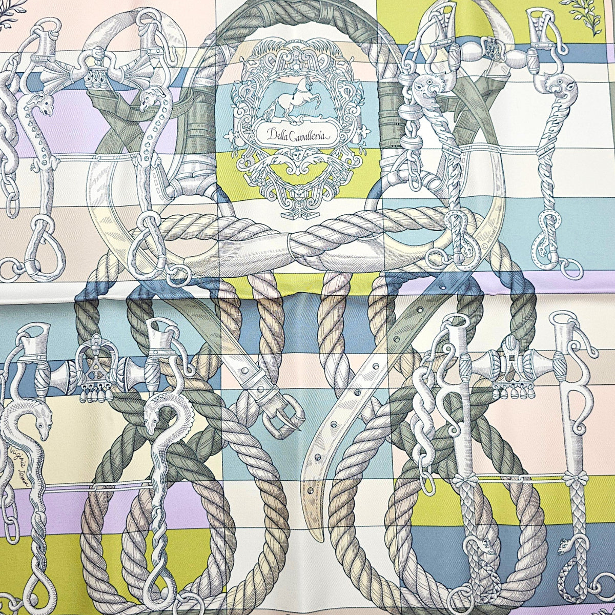 Della Cavalleria scarf 45 Blanc/Vert Amande/Rose Pale Scarf
