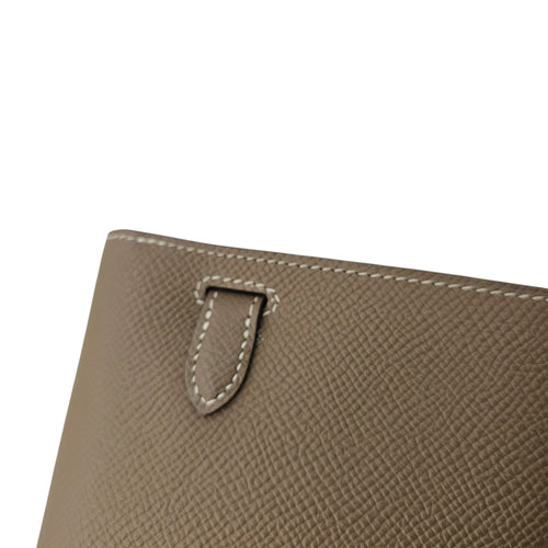 Kelly To Go  Étoupe Wallet in Epsom Palladium hardware