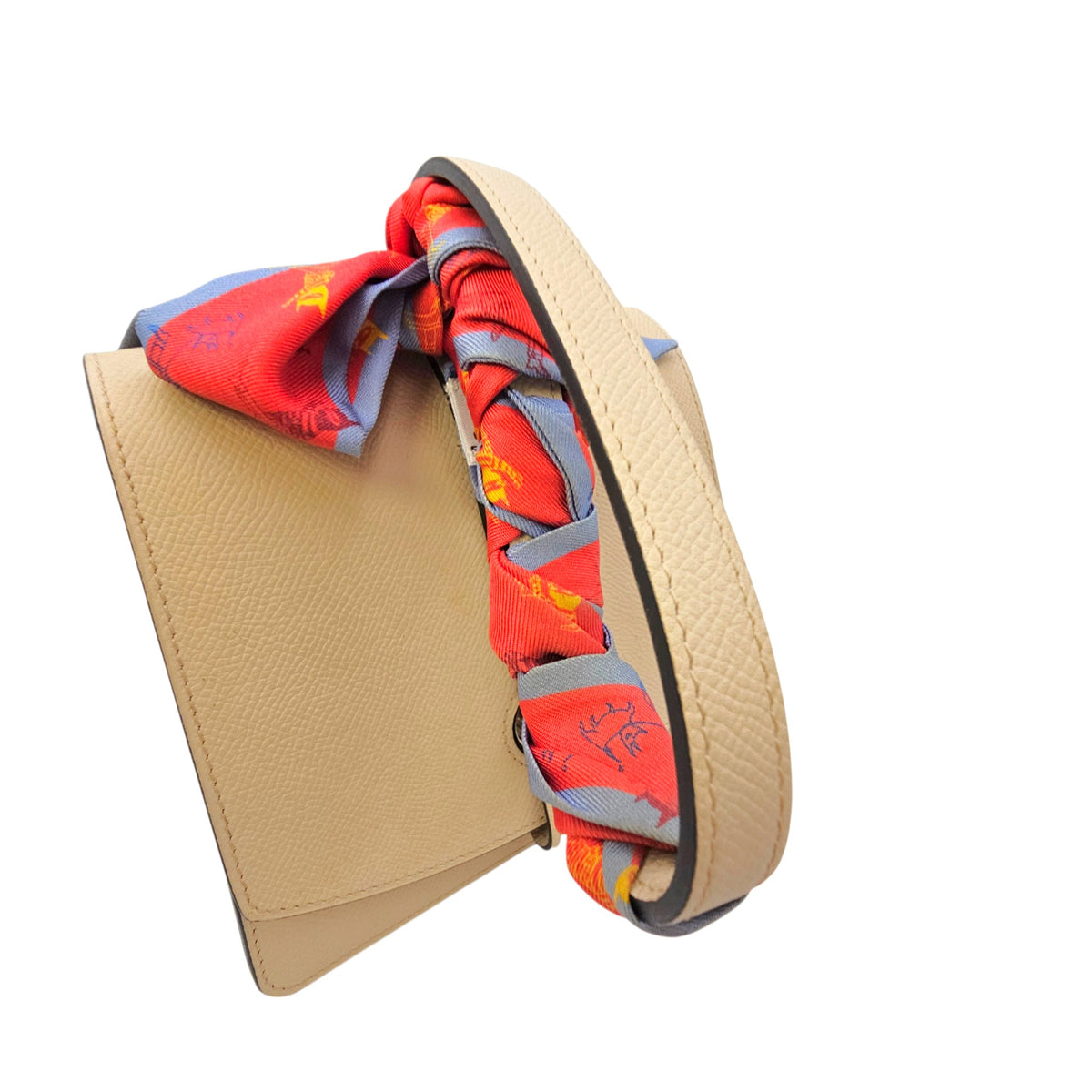 Madeleine Clutch PM Beige Clutch in Calfskin Silver hardware