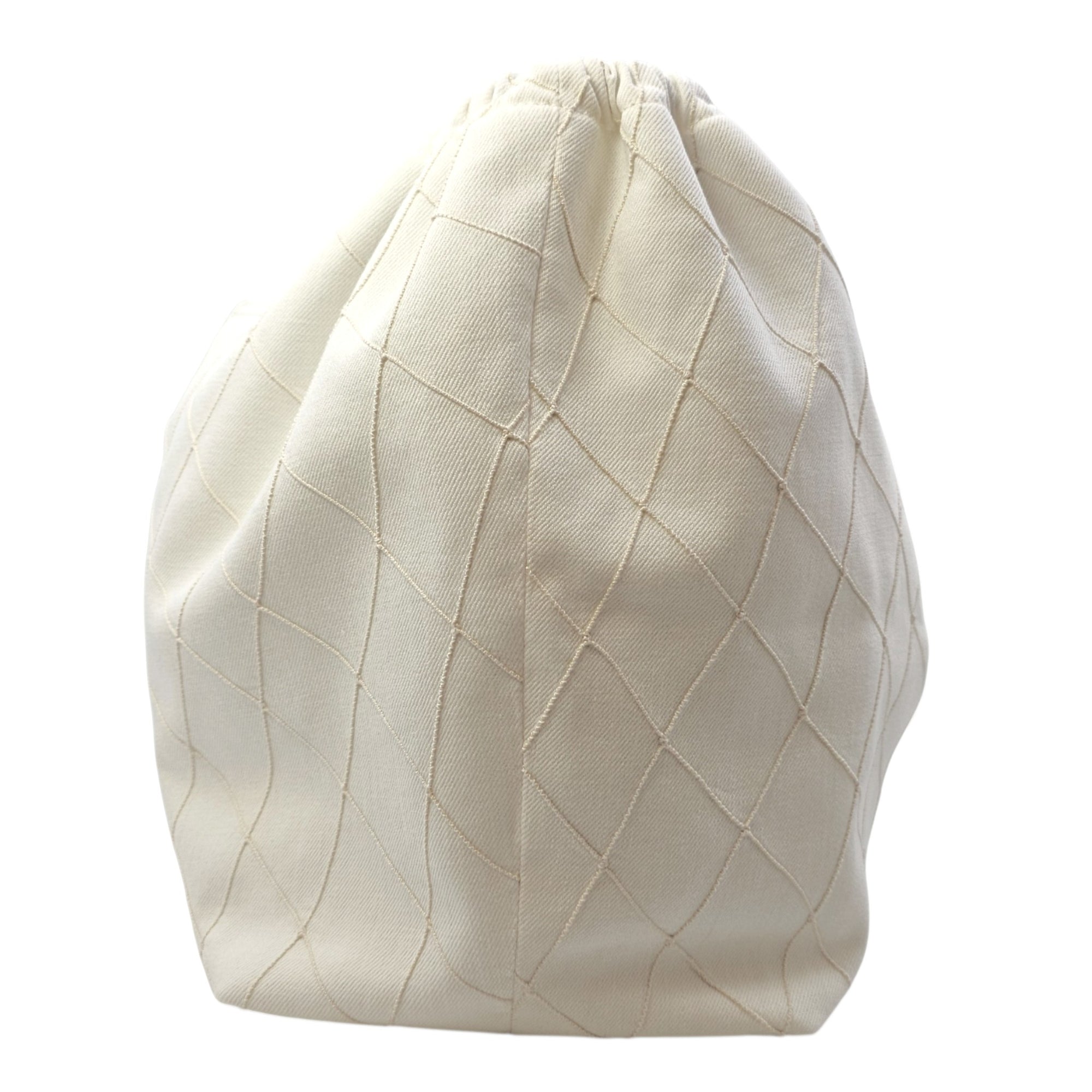 Shopping  Large White Shoulder Bag in Canvas Gold hardware