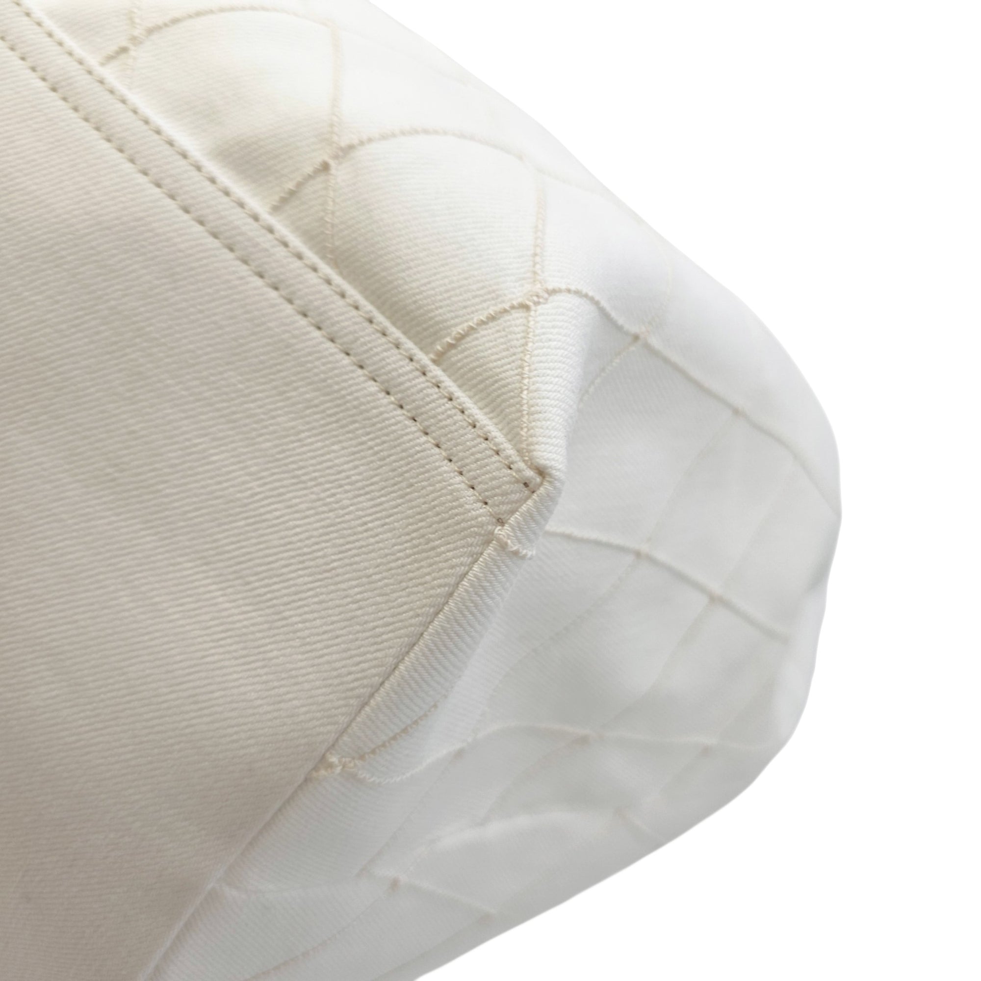 Shopping  Large White Shoulder Bag in Canvas Gold hardware