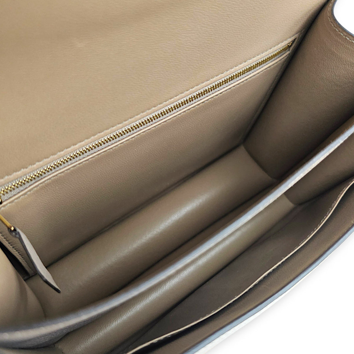 Constance 24 Gris Asphalt in Epsom Rose Gold hardware